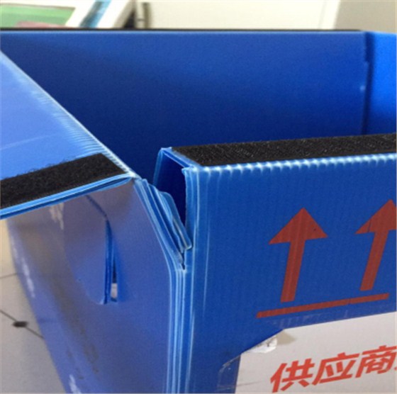 中空板周轉(zhuǎn)箱3