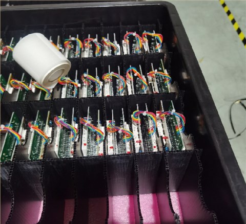 防靜電周轉(zhuǎn)箱