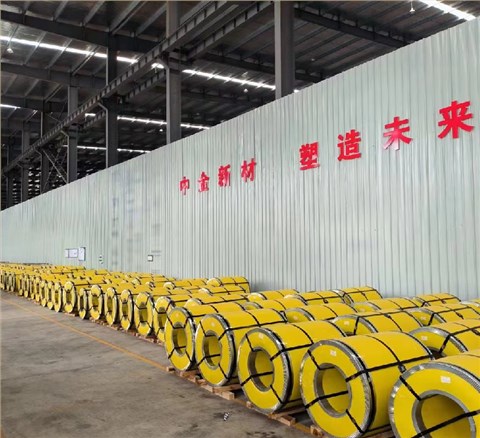 中空板鋼材側(cè)護(hù)板