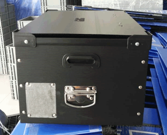 塑料周轉(zhuǎn)箱